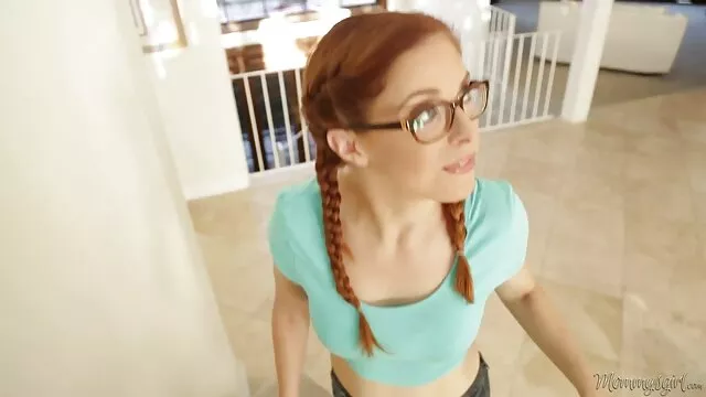 Mikes Appartment - Pelirroja tetona videosxxxen castellano Lana Ivans follada
