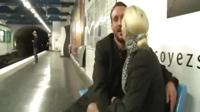 2 hombres videos xxx al español 1 mujer BI sexo
