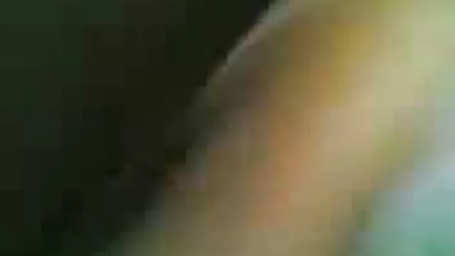 Milf pelirroja de piel pálida con videos xxx trios en español grandes tetas naturales divirtiéndose