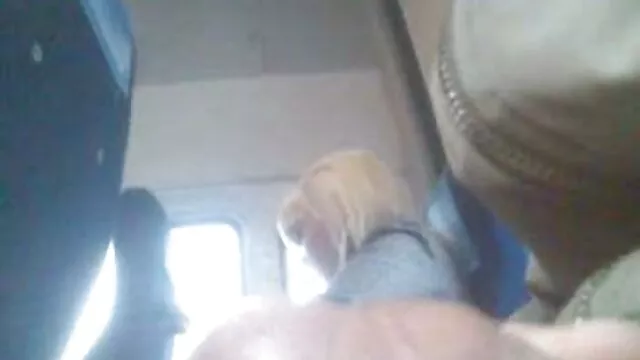 Puta madura se folla a una gran polla negra delante de su videos xxx subtitulados al español marido cornudo