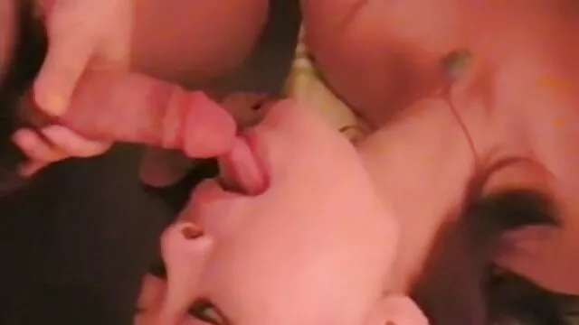 Ashley Lane es pisoteada por videos xxx con animales en español una multitud de extraños babeantes, te