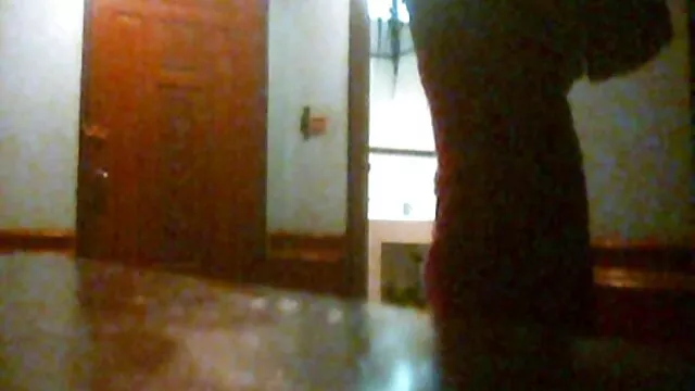 Britney se mete videos xxx de jovencitas españolas un juguete en su coño mojado