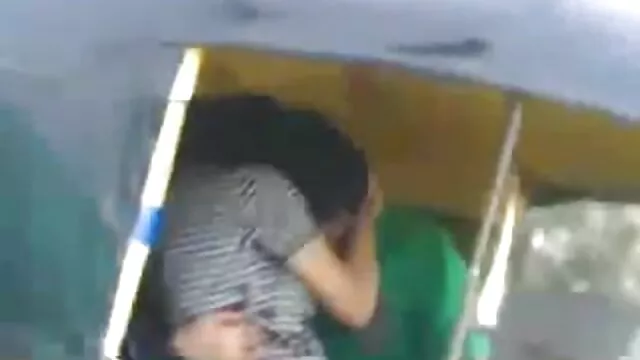 Mordaza de boca para adolescente sumisa recibiendo nalgadas videos xxx en español de mexicanas y esclavitud