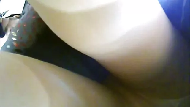 Pelirroja de tetas videos xxx españolas follando increíbles se masturba en encaje