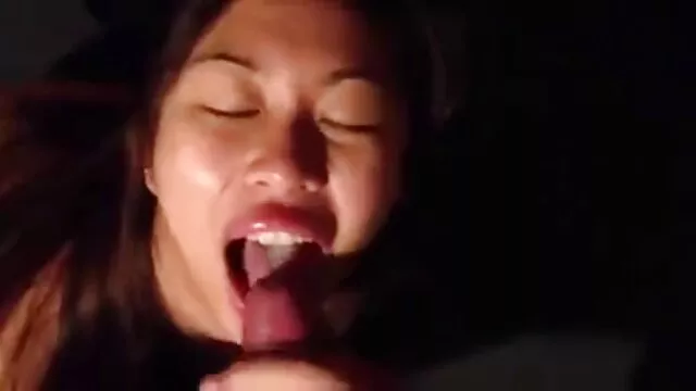 Cum en el videos xxx subtitulado en español coño de mi novia